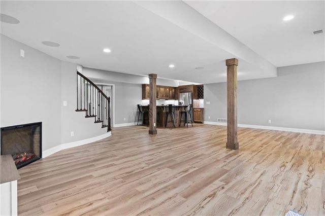 18101 Sunset Drive, Olathe, KS 66062