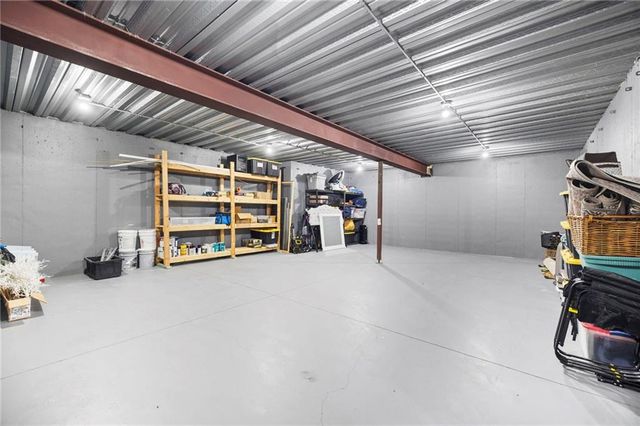 18101 Sunset Drive, Olathe, KS 66062