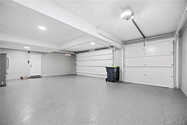 18101 Sunset Drive, Olathe, KS 66062