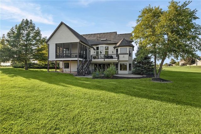 18101 Sunset Drive, Olathe, KS 66062