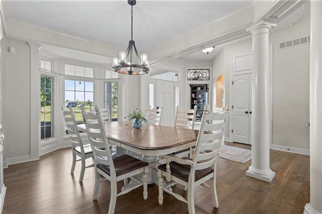 18101 Sunset Drive, Olathe, KS 66062