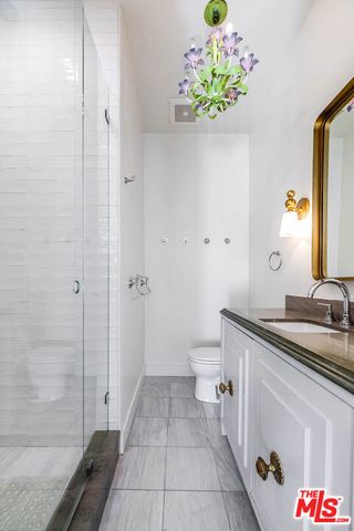 1114 Sutton Way, Beverly Hills, CA 90210