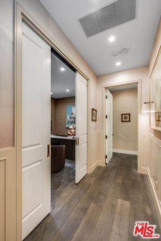 1114 Sutton Way, Beverly Hills, CA 90210