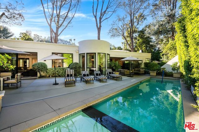 1114 Sutton Way, Beverly Hills, CA 90210