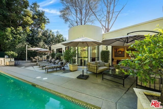 1114 Sutton Way, Beverly Hills, CA 90210
