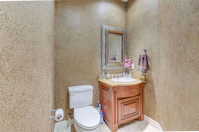 8107 Cranbrook Hollow Lane, Houston, TX 77095