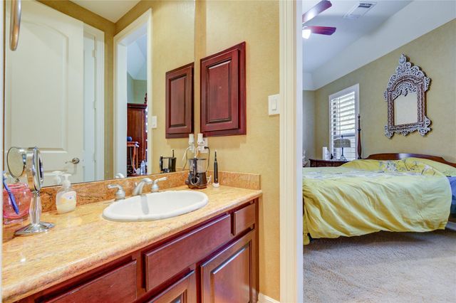 8107 Cranbrook Hollow Lane, Houston, TX 77095