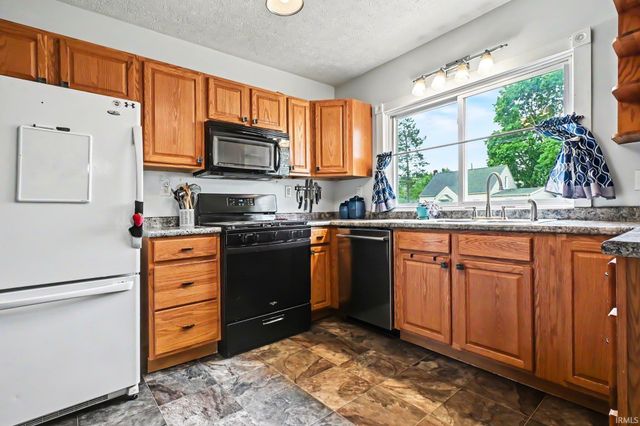 720 S 11th Street, Goshen, IN 46526