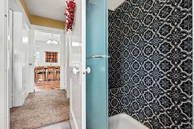 720 S 11th Street, Goshen, IN 46526
