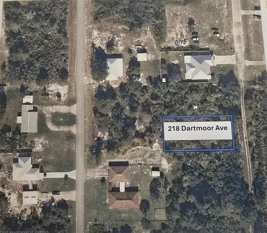 218 Dartmoor Ave, Lake Placid, FL 33852