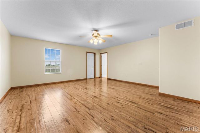 1005 Cool Valley Drive B, Belleville, IL 62220