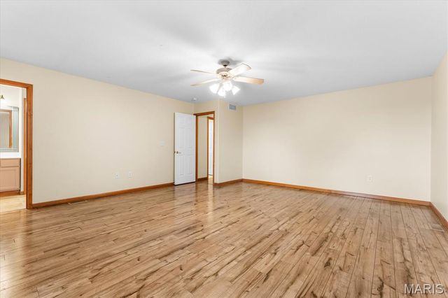 1005 Cool Valley Drive B, Belleville, IL 62220