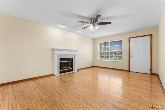 1005 Cool Valley Drive B, Belleville, IL 62220