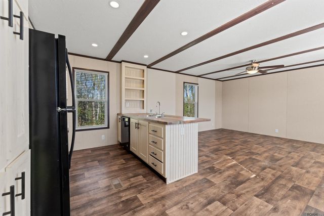 12499 Hebert Rd, Gonzales, LA 70737
