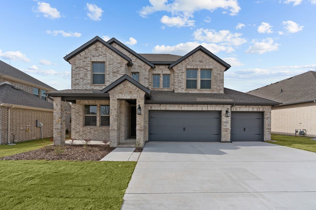 1208 Watercrest Street, Forney, TX 75126