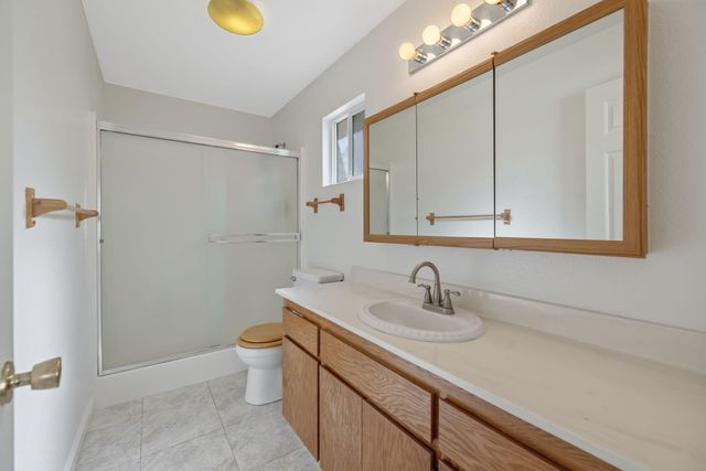 1482 Betty Street, Exeter, CA 93221