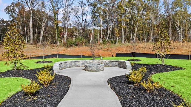 714 Cozy Bluff Road, Spartanburg, SC 29301