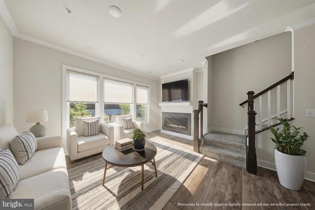 16136 COLUMBUS AVE, Rockville, MD 20855