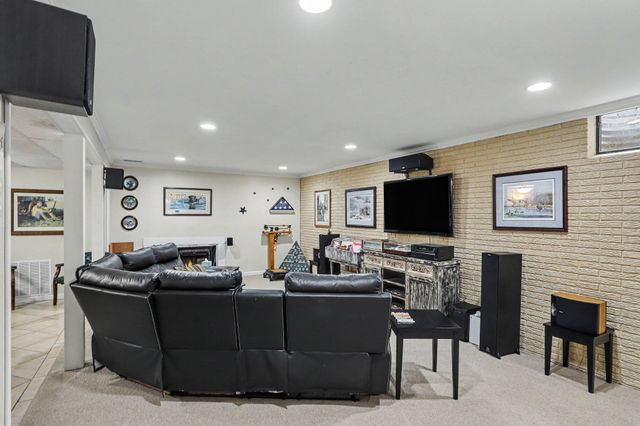 58353 Holtom Road, Lockport Twp, MI 49093