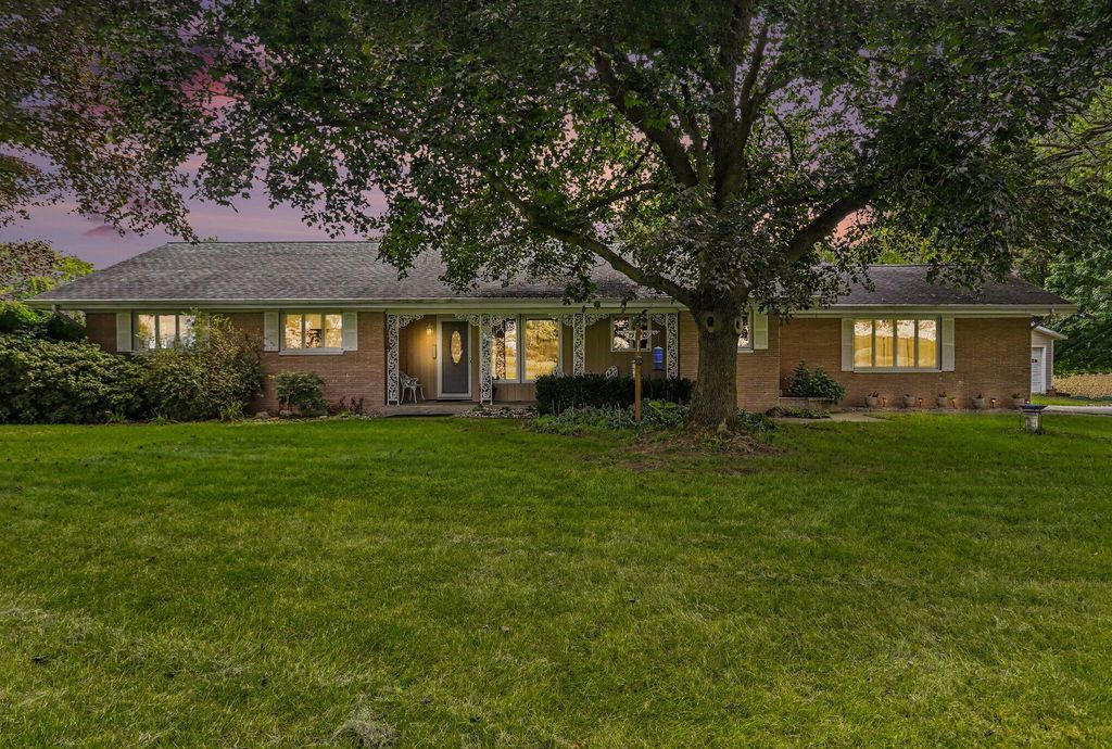 58353 Holtom Road, Lockport Twp, MI 49093