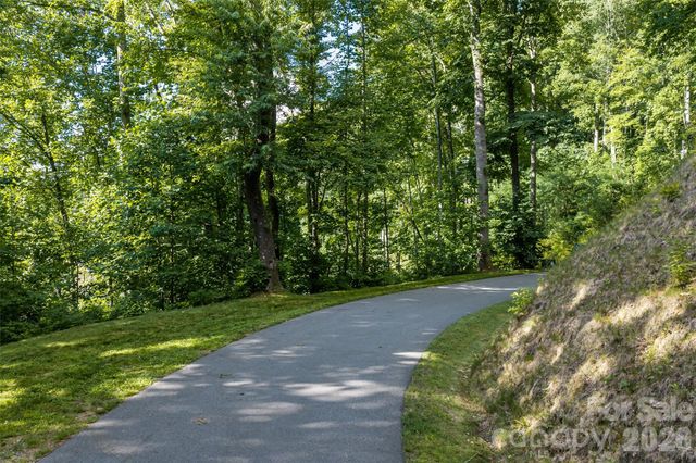 1043 Moss Creek Lane 69, Swannanoa, NC 28778