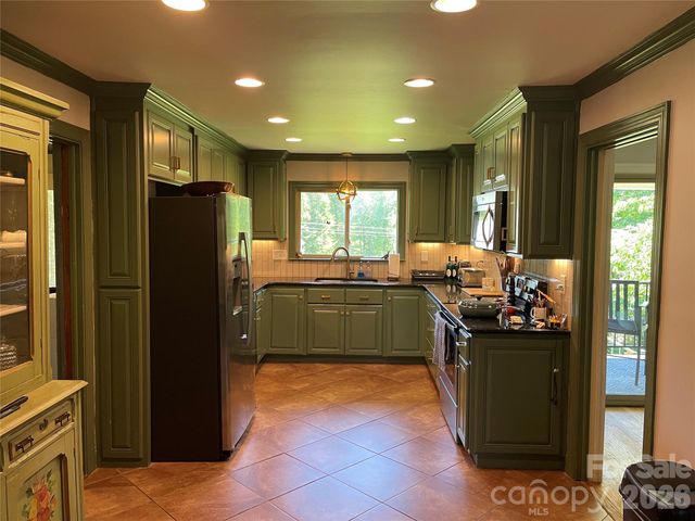 3109 Twelve Mile Creek Road, Weddington, NC 28104