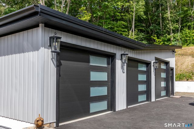 145 Pine Hill Road, New Fairfield, CT 06812