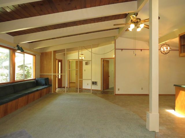 25160 Pineview Dr, Colfax, CA 95713