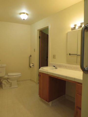 25160 Pineview Dr, Colfax, CA 95713