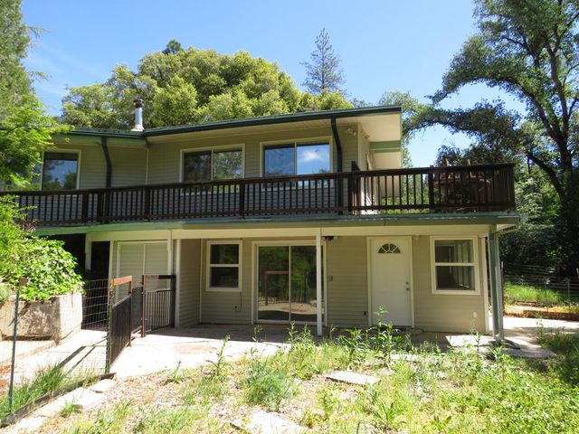 25160 Pineview Dr, Colfax, CA 95713