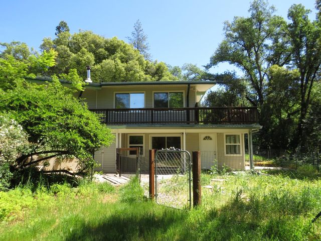 25160 Pineview Dr, Colfax, CA 95713
