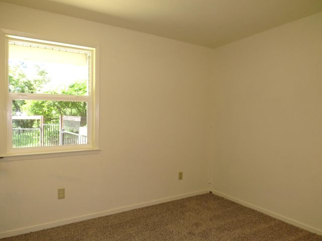 25160 Pineview Dr, Colfax, CA 95713