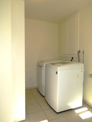 25160 Pineview Dr, Colfax, CA 95713