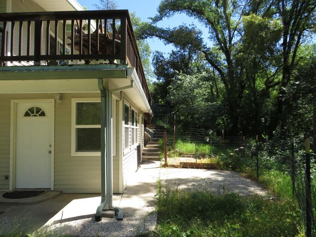 25160 Pineview Dr, Colfax, CA 95713