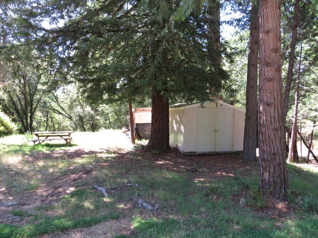 25160 Pineview Dr, Colfax, CA 95713