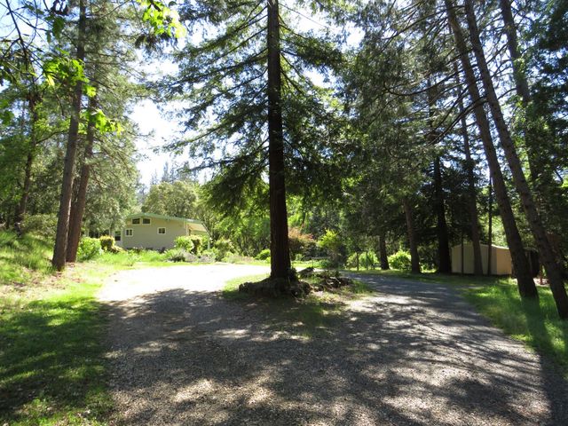 25160 Pineview Dr, Colfax, CA 95713