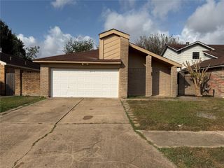 10727 Staghill Drive, Houston, TX 77064