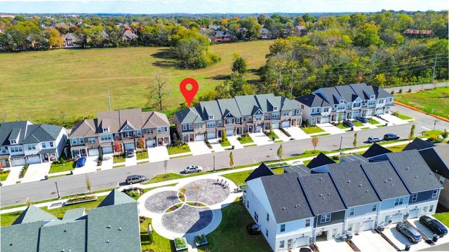 127 Dameron Dr, Hendersonville, TN 37075