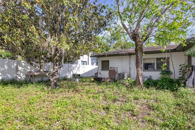 521 FAIRFAX AVENUE, Winter Park, FL 32789
