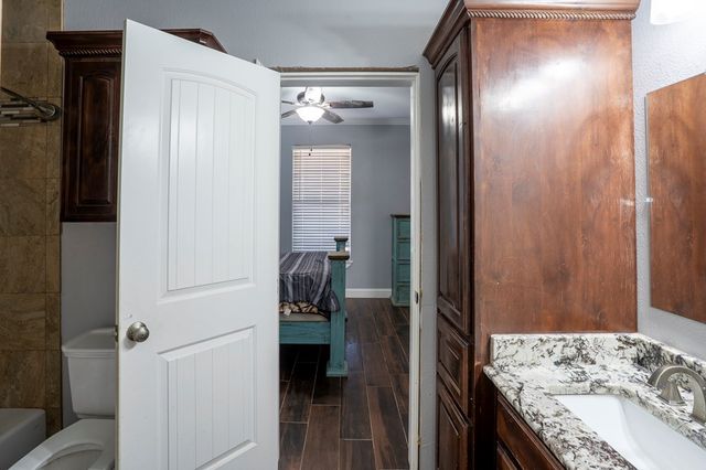 6103 S County Rd 1200, Midland, TX 79706