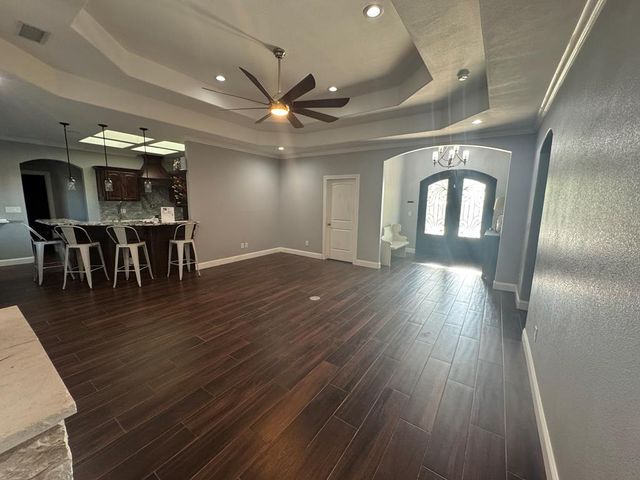 6103 S County Rd 1200, Midland, TX 79706