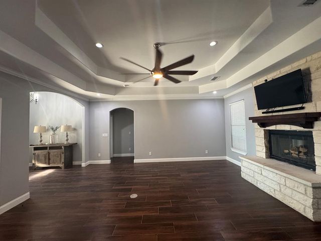 6103 S County Rd 1200, Midland, TX 79706