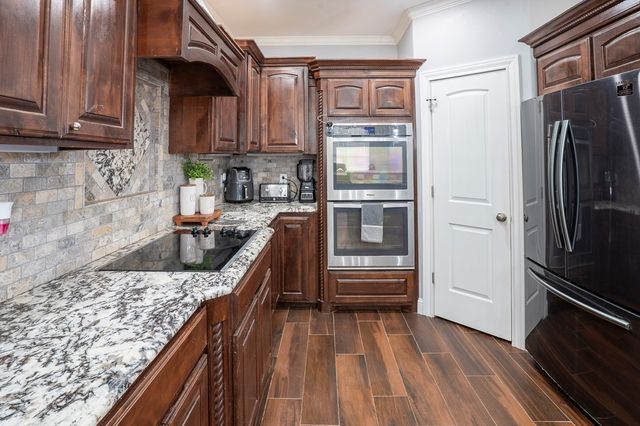 6103 S County Rd 1200, Midland, TX 79706