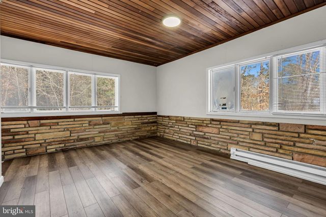 124 VANCE ST, Browns Mills, NJ 08015