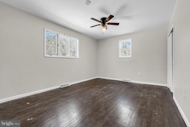 124 VANCE ST, Browns Mills, NJ 08015