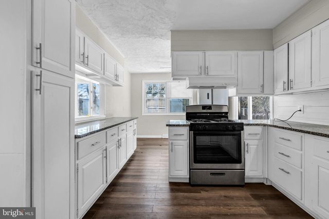 124 VANCE ST, Browns Mills, NJ 08015