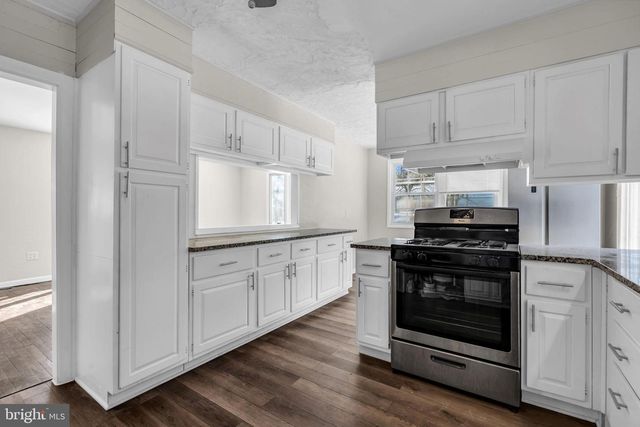 124 VANCE ST, Browns Mills, NJ 08015