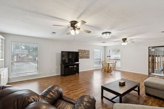 4712 Blaney Avenue, North Richland Hills, TX 76180
