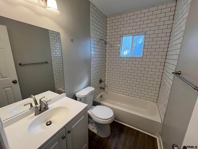 4135 N 44th Street, Omaha, NE 68111