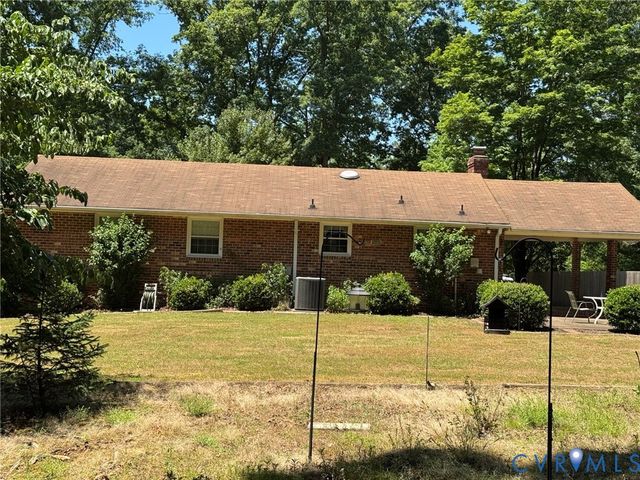 406 Bunker Cir, Sandston, VA 23150